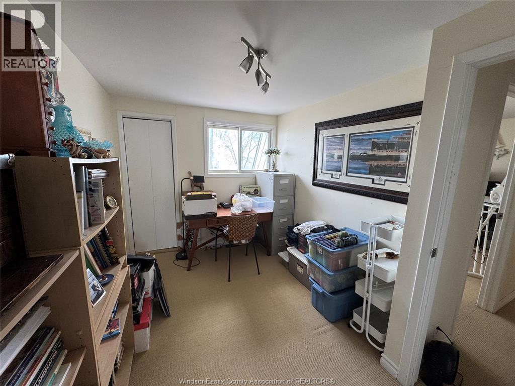 198 ROBSON ROAD - 37