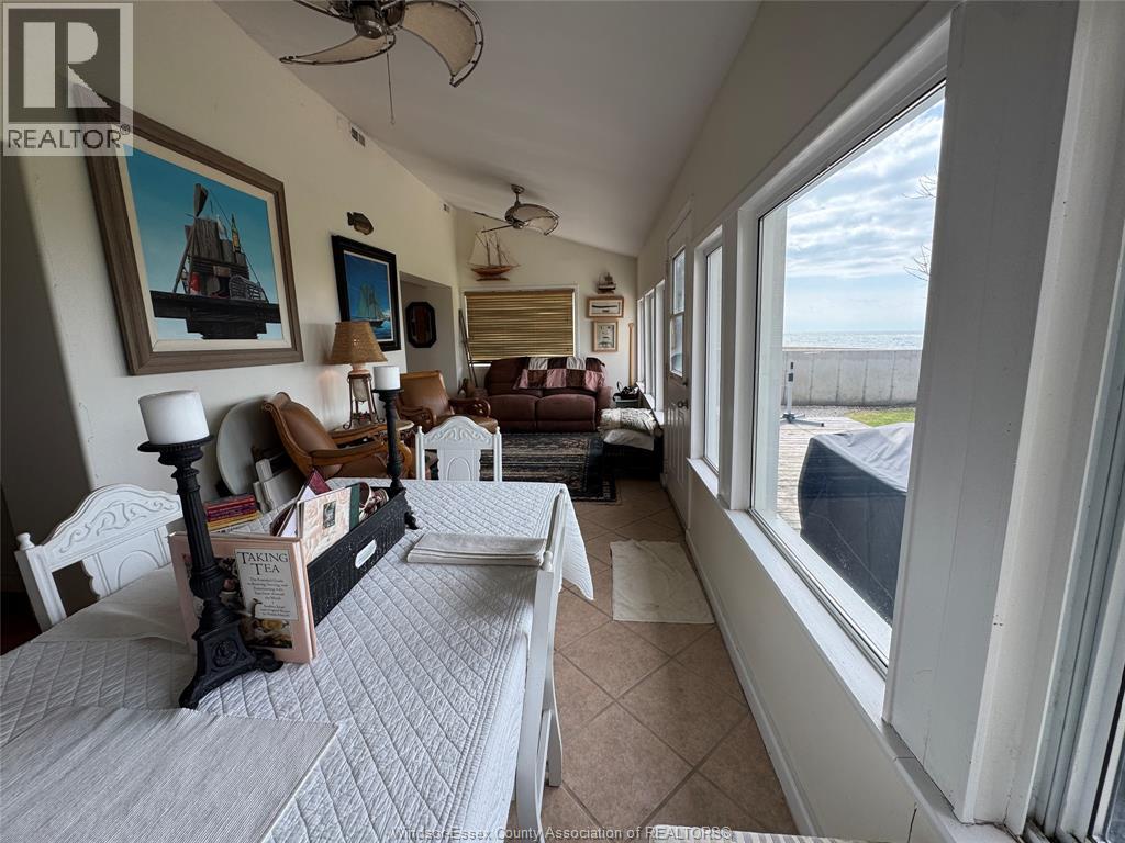 198 ROBSON ROAD - 24