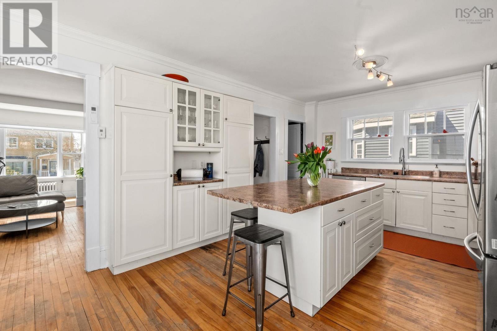 Property 34 of 41 of 2171 Blink Bonnie Terrace