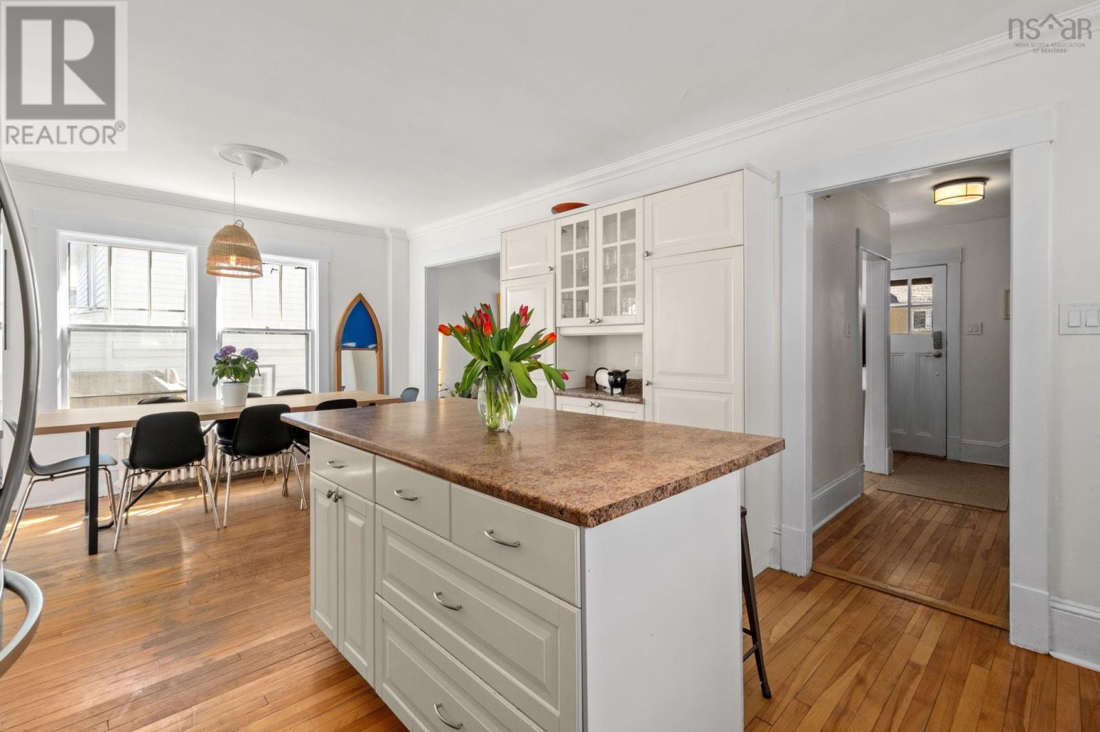 Property 35 of 41 of 2171 Blink Bonnie Terrace