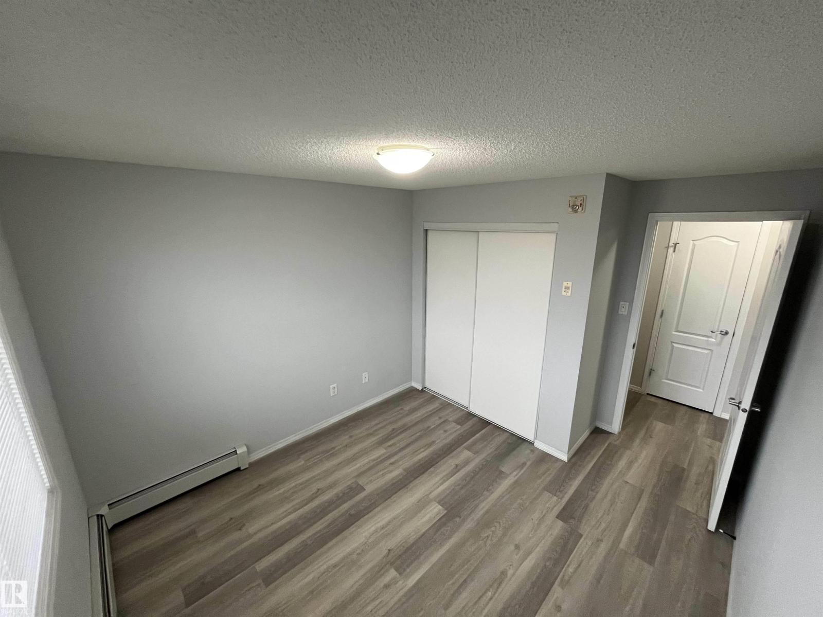 #411 5951 165 AV NW - 11