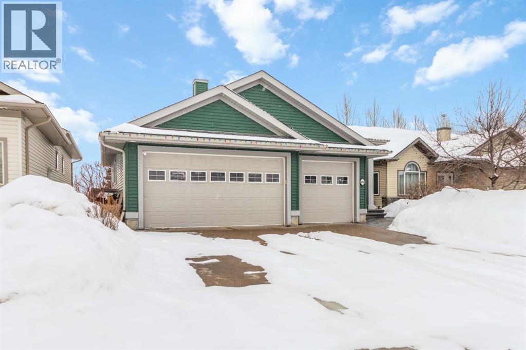 240 Lindstrom Crescent, Fort McMurray