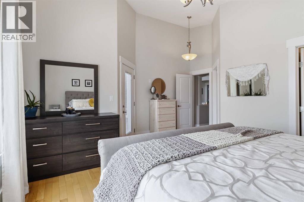 240 Lindstrom Crescent, Fort McMurray