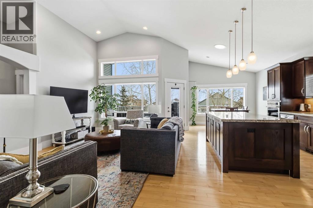 240 Lindstrom Crescent, Fort McMurray