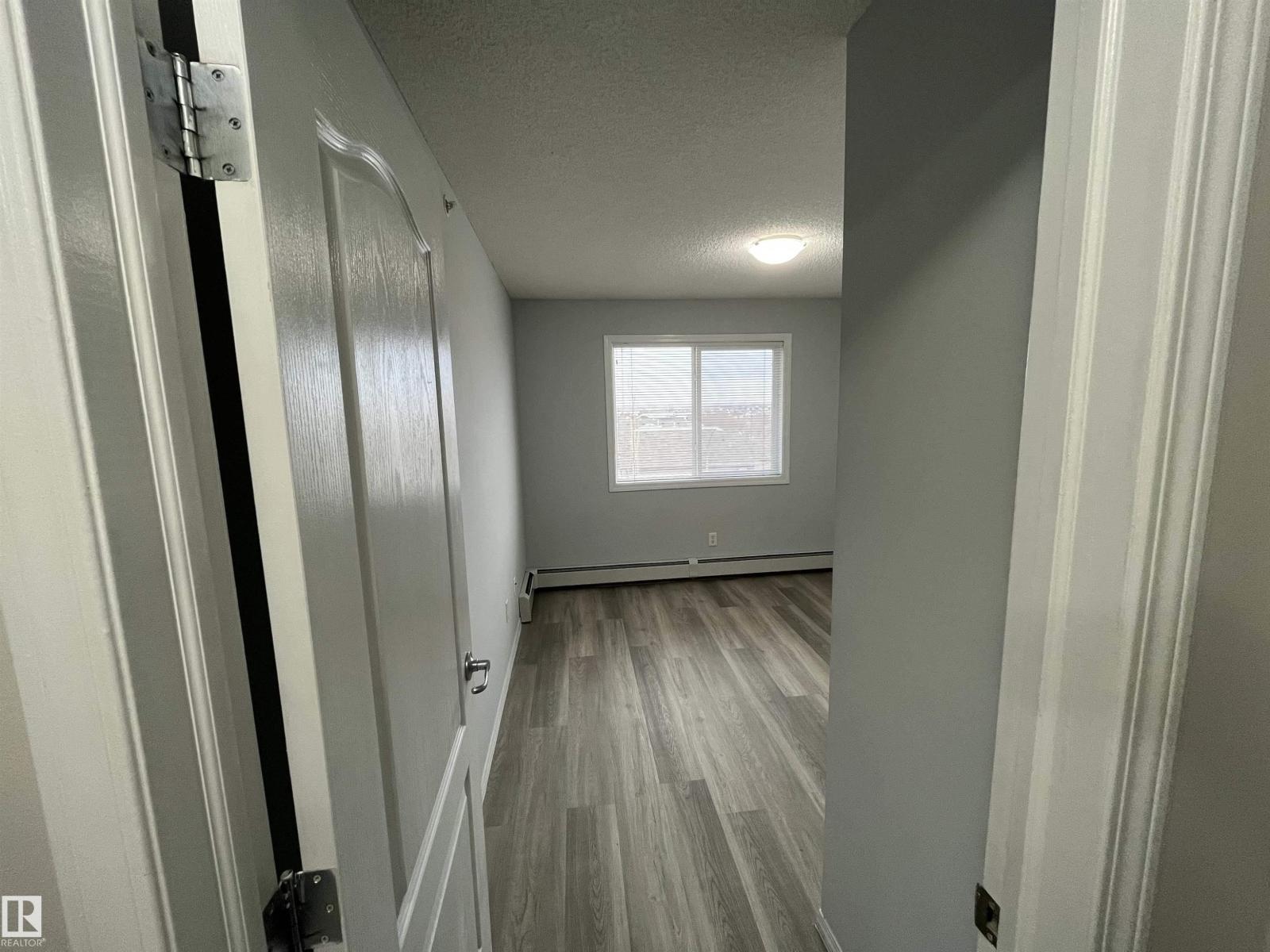 #411 5951 165 AV NW - 10