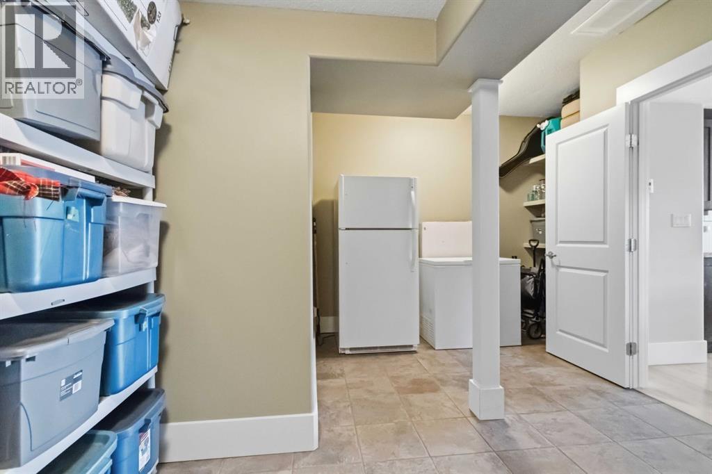 240 Lindstrom Crescent, Fort McMurray