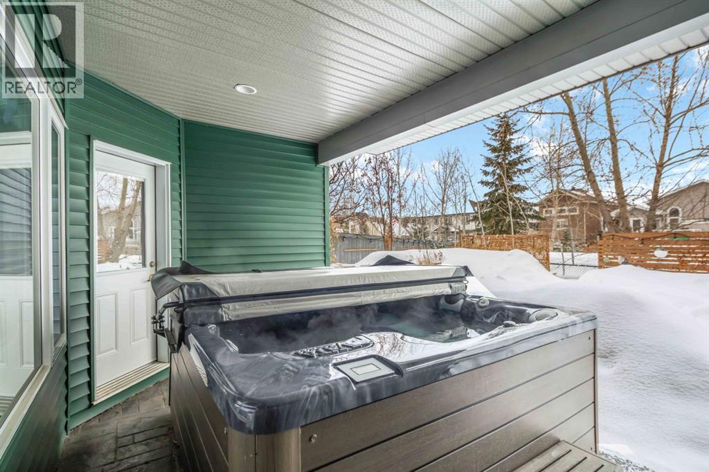 240 Lindstrom Crescent, Fort McMurray