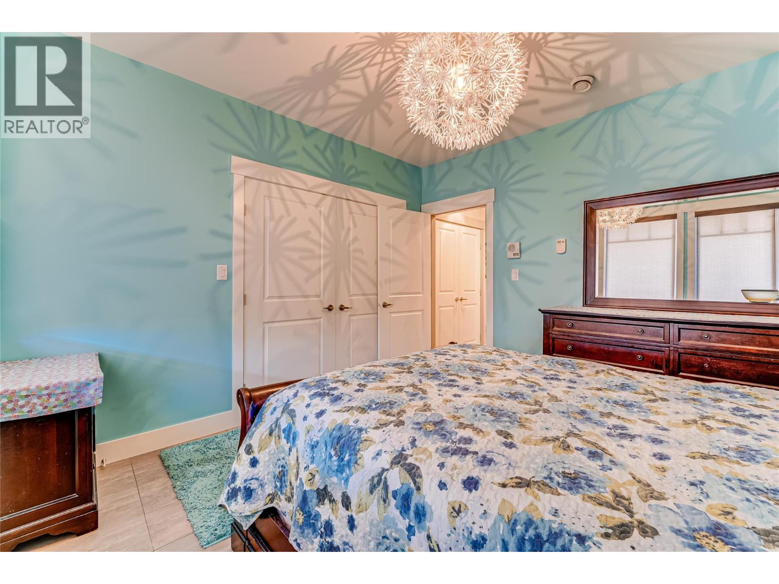 6054 Lynx Drive, Vernon