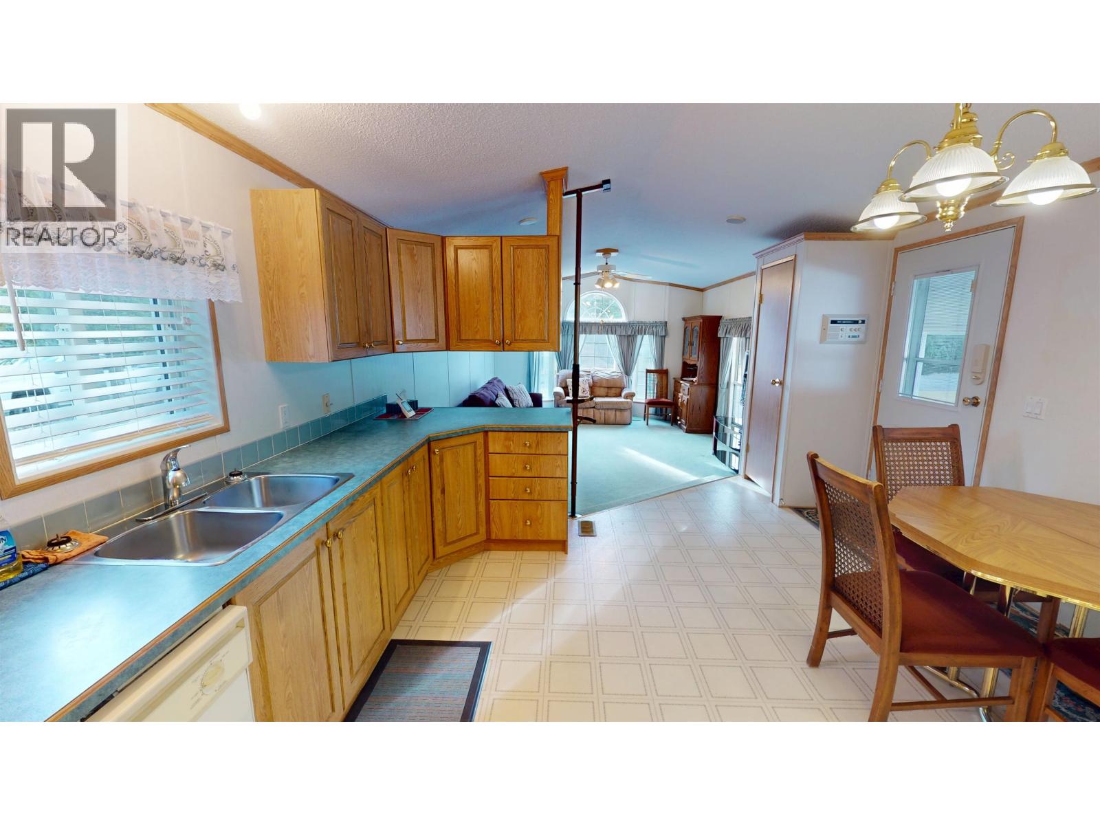 #43 313 WESTLAND ROAD - 7