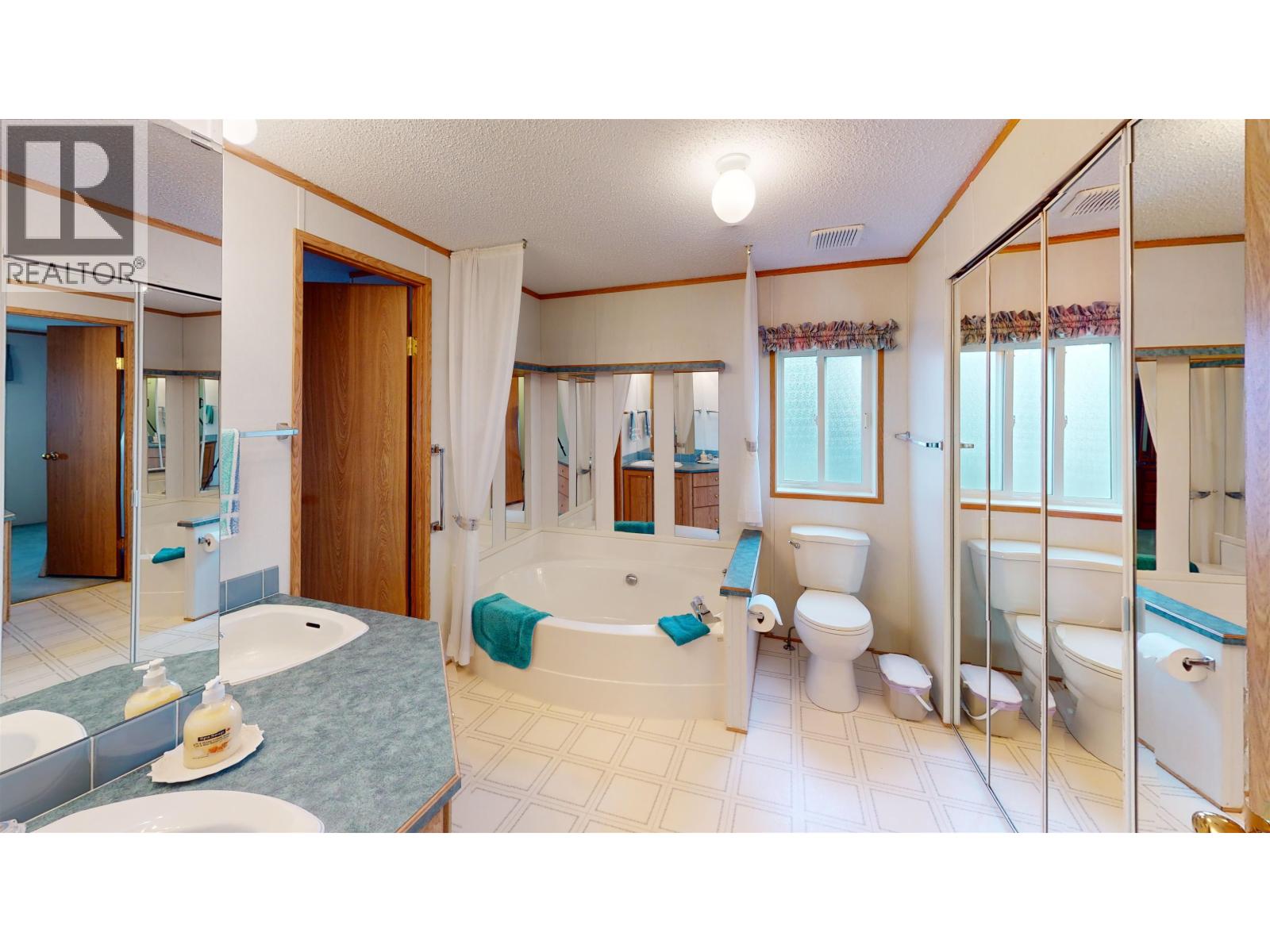 #43 313 WESTLAND ROAD - 21