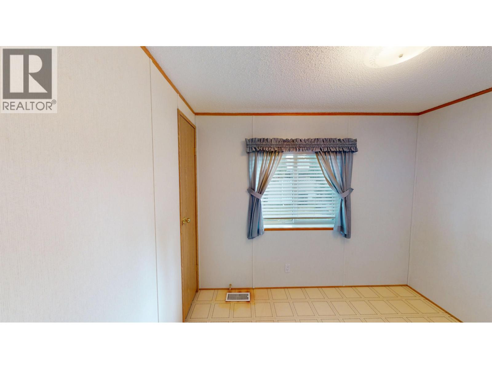 #43 313 WESTLAND ROAD - 14