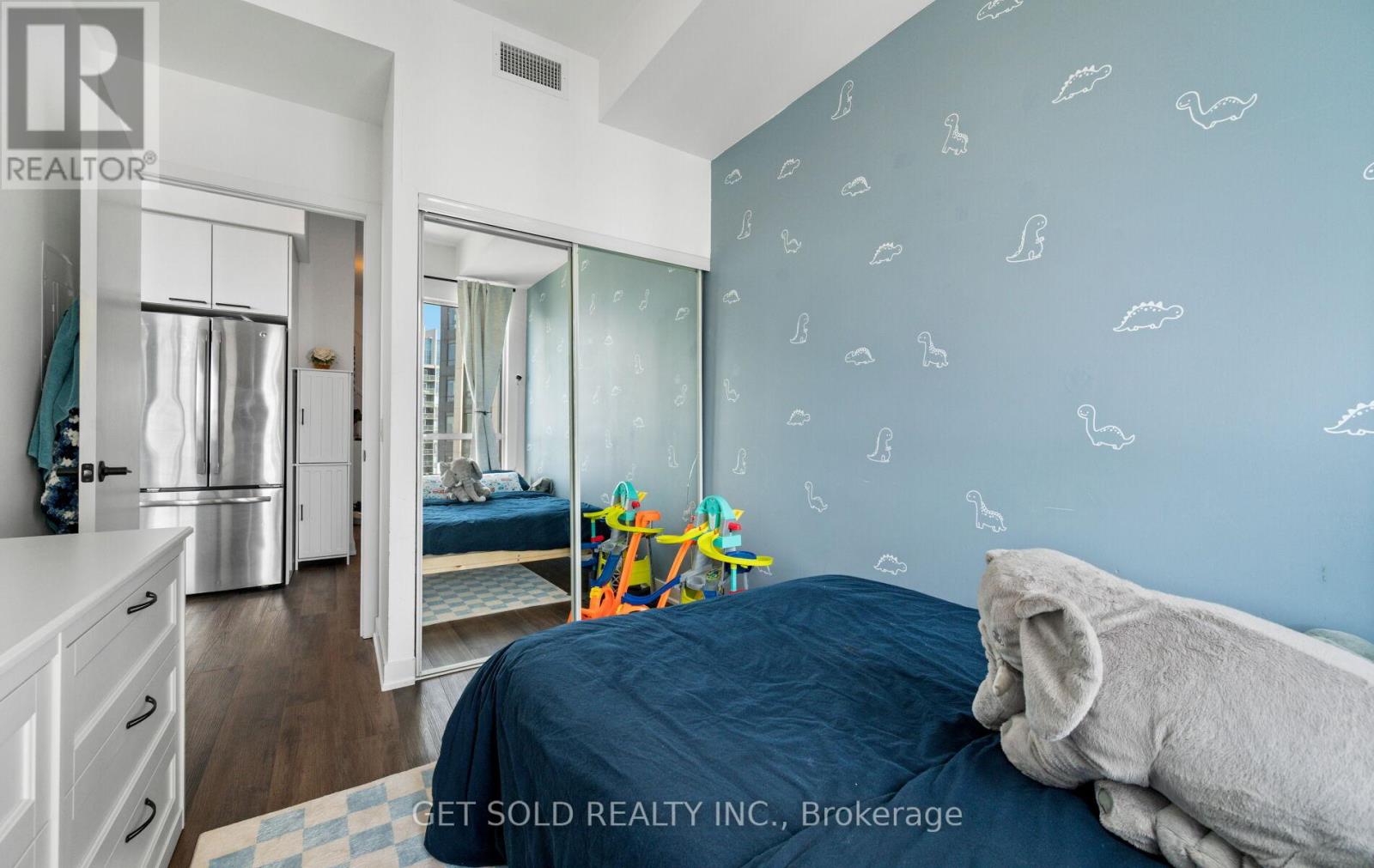 #2407 10 PARK LAWN ROAD - 24