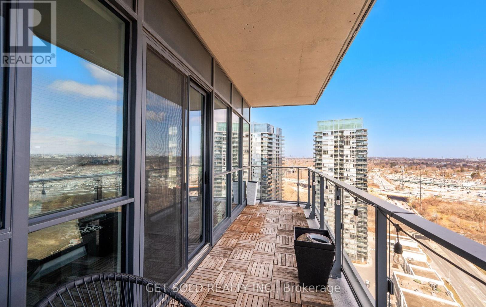 #2407 10 PARK LAWN ROAD - 26