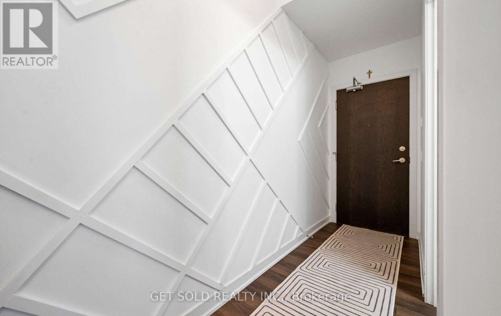 #2407 10 PARK LAWN ROAD - 3