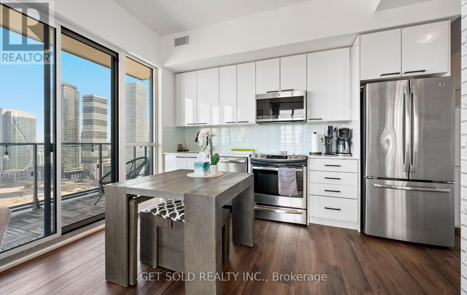 #2407 10 PARK LAWN ROAD - 7