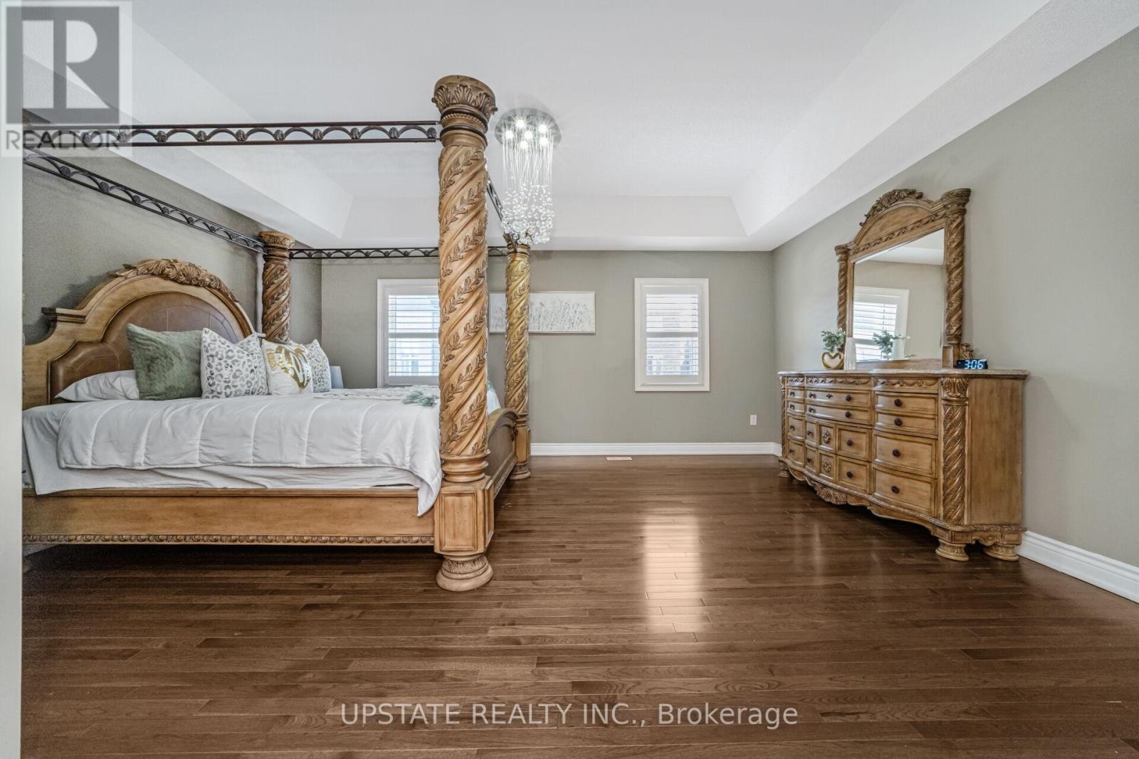 24 HAYWOOD DRIVE - 22