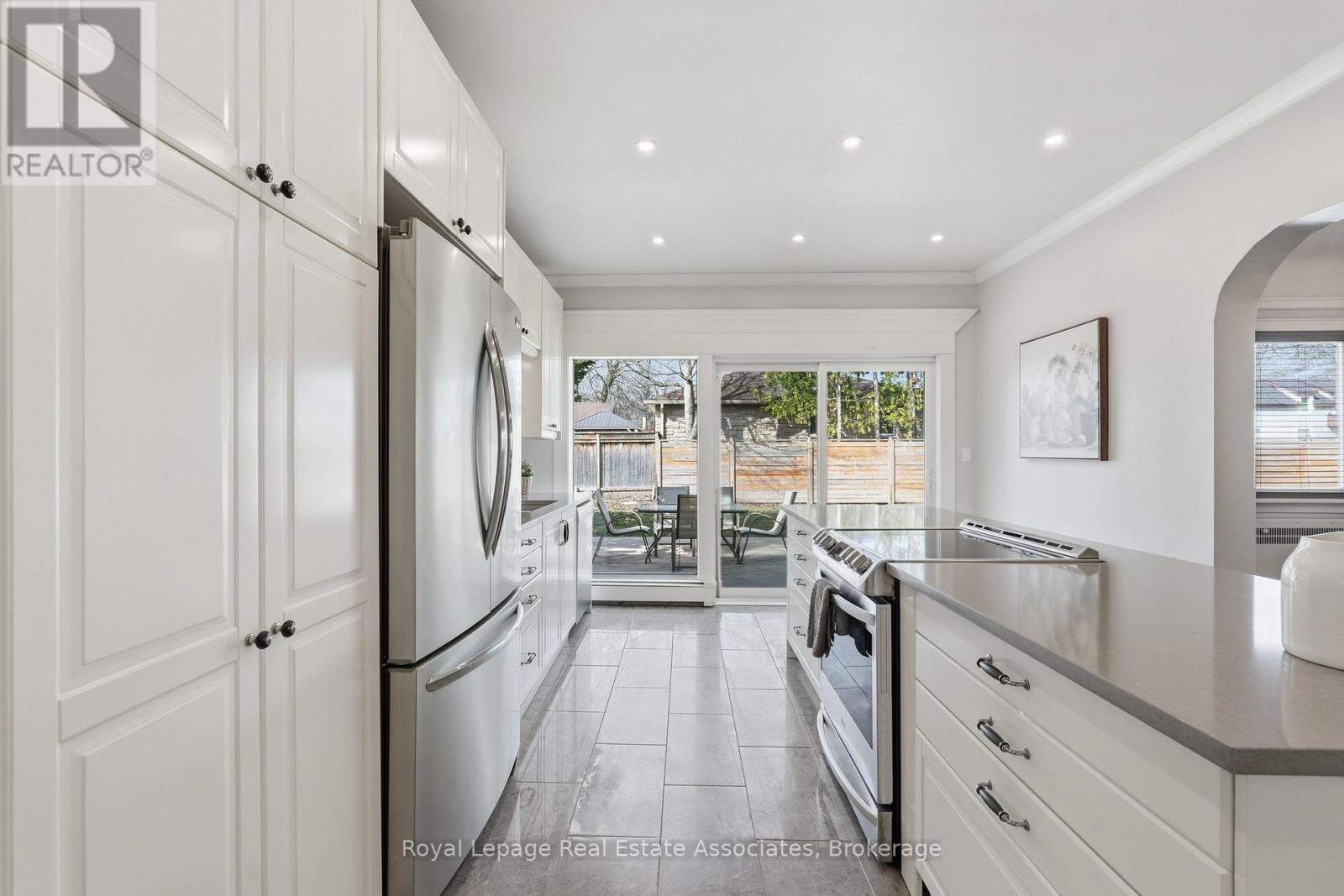 56 KING STREET - 18