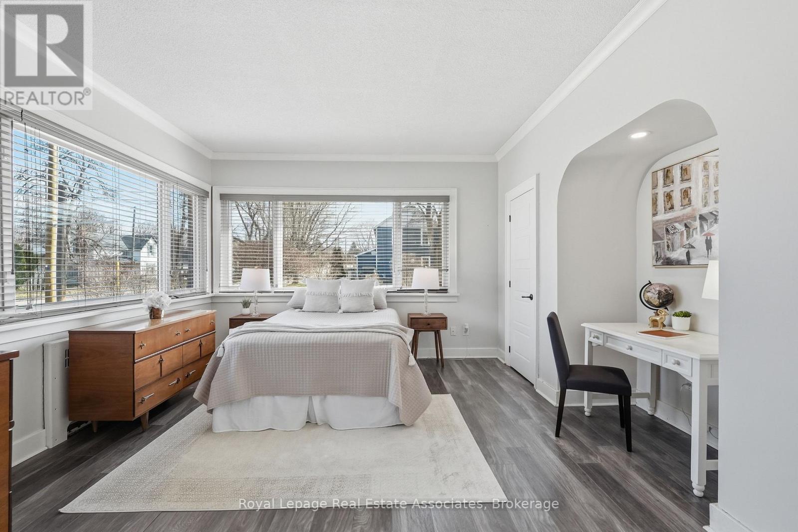 56 KING STREET - 20