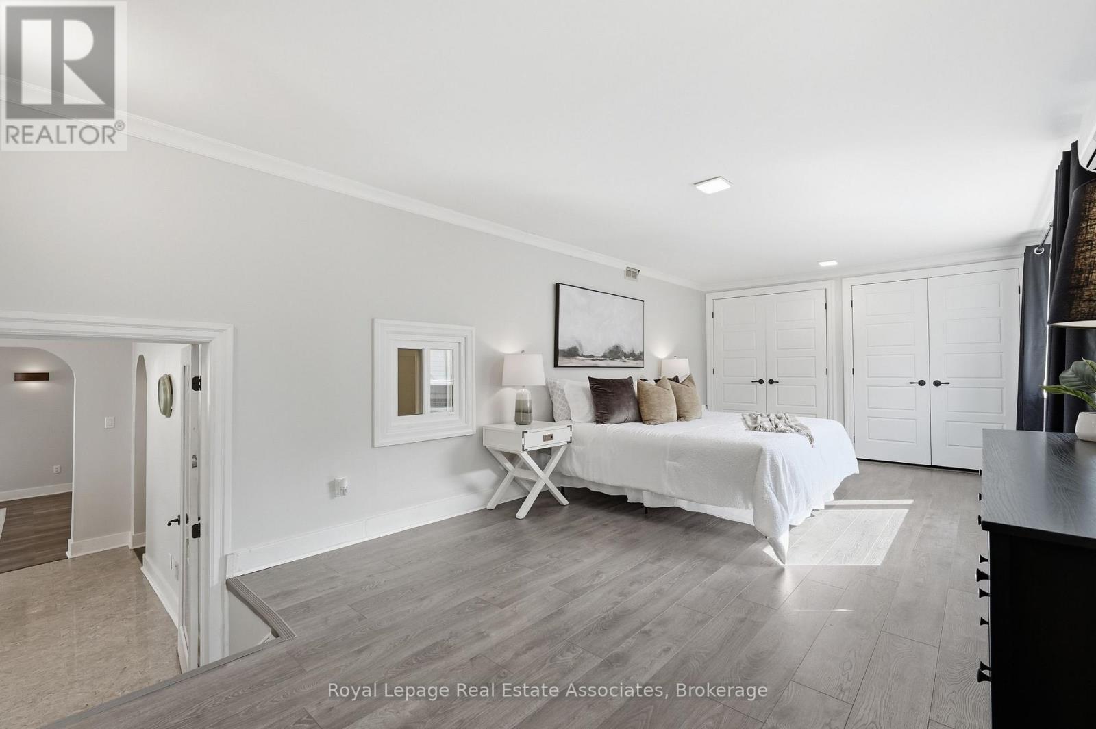 56 KING STREET - 27