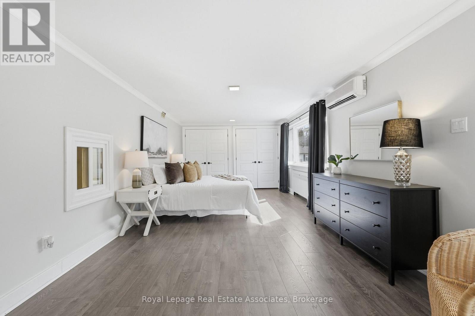 56 KING STREET - 28