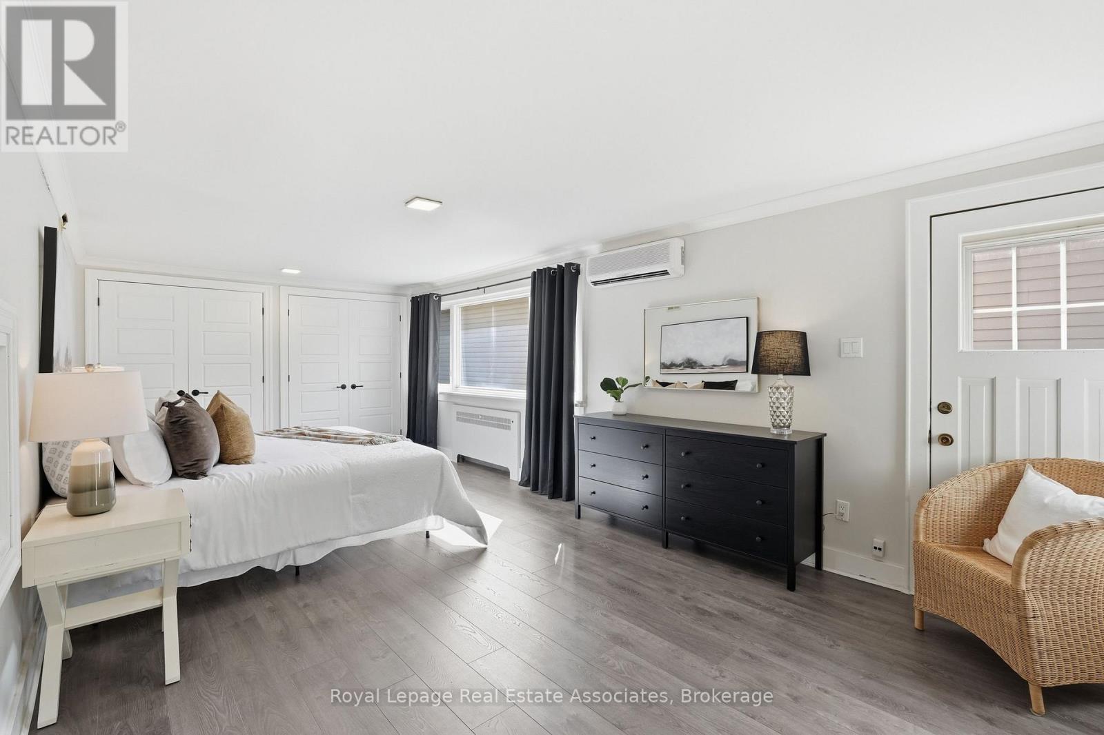 56 KING STREET - 30
