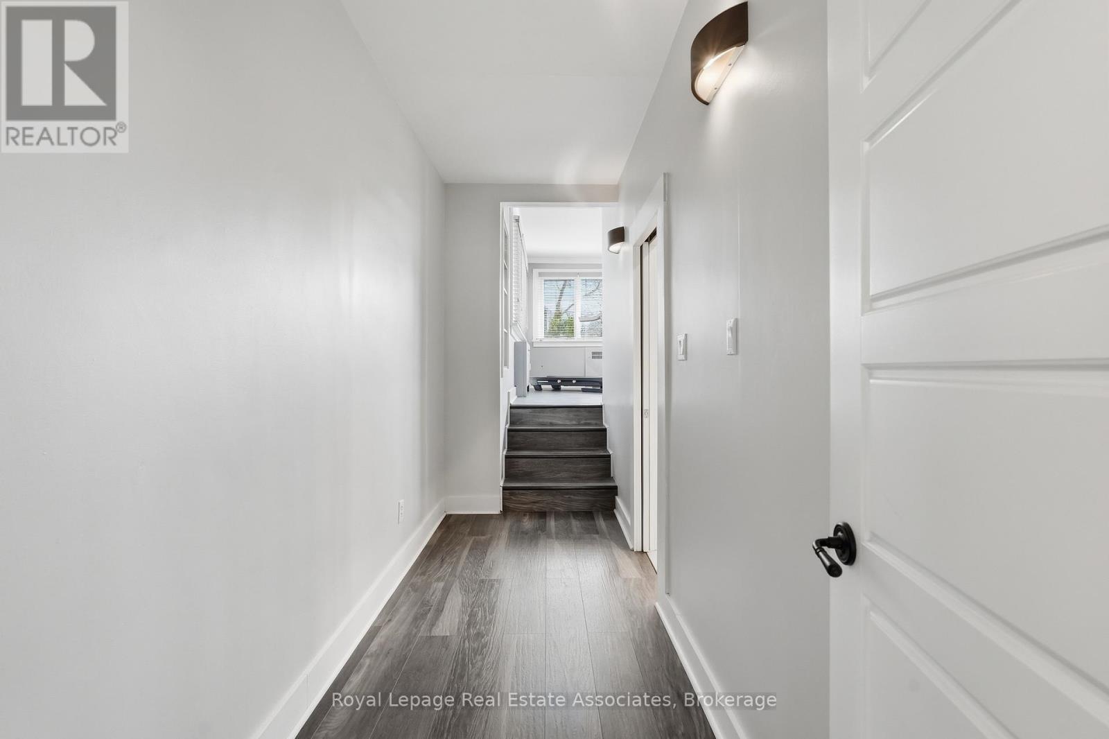 56 KING STREET - 32