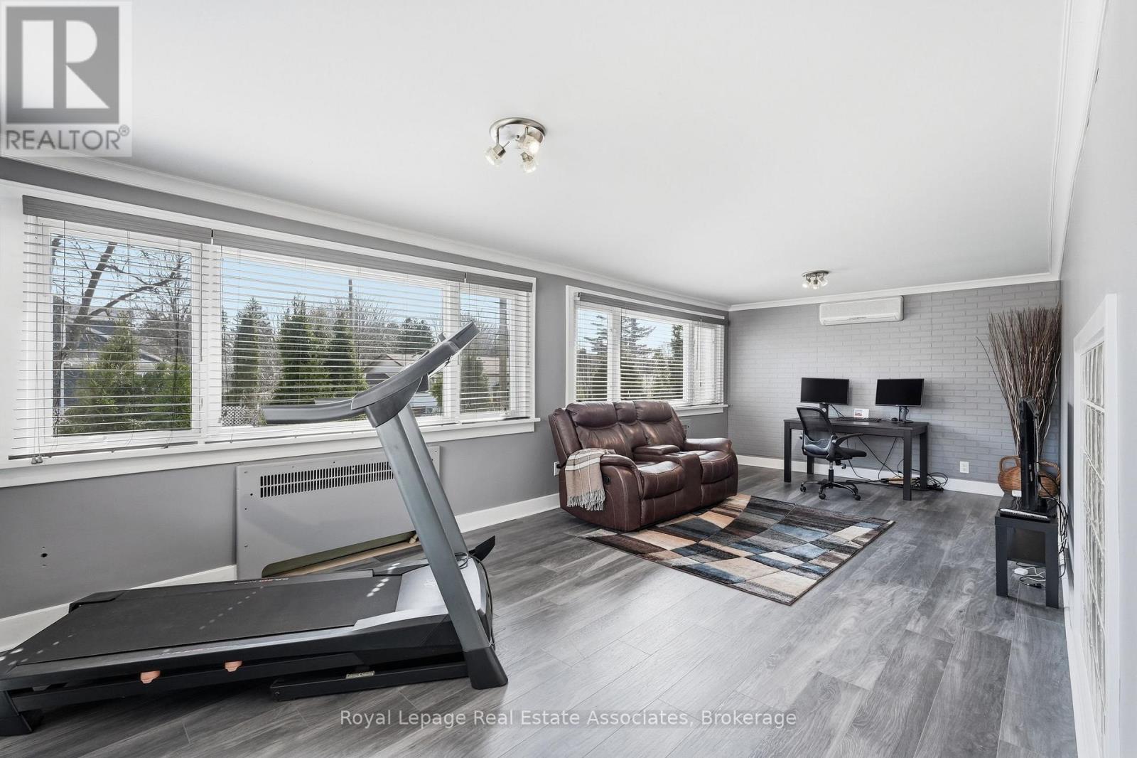 56 KING STREET - 33