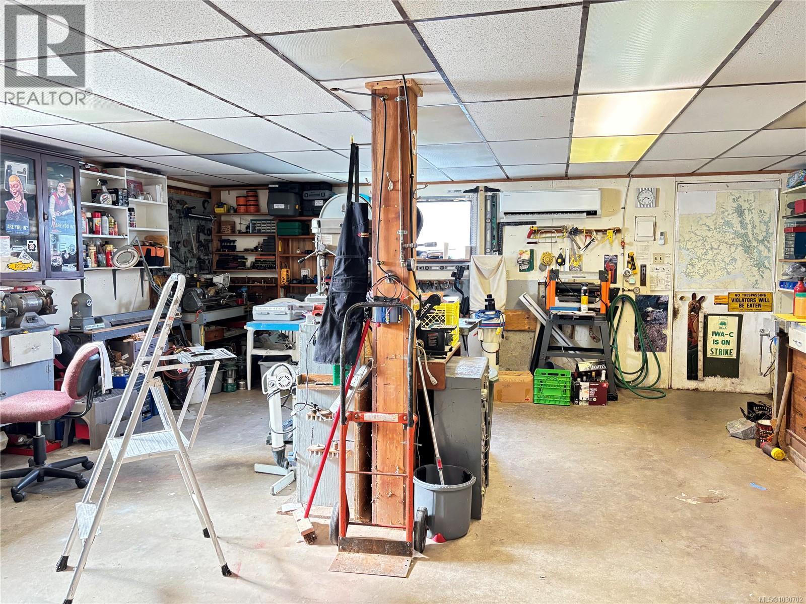 419 GOLDEN HINDE PL - 23