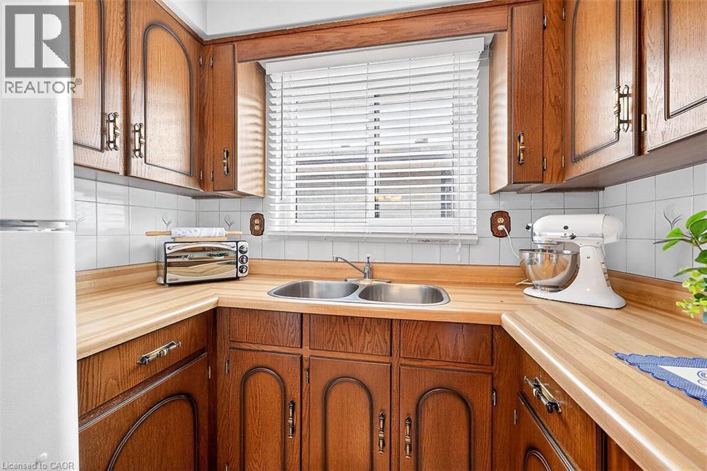 344 ENFIELD ROAD - 15