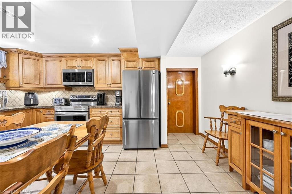 344 ENFIELD ROAD - 32