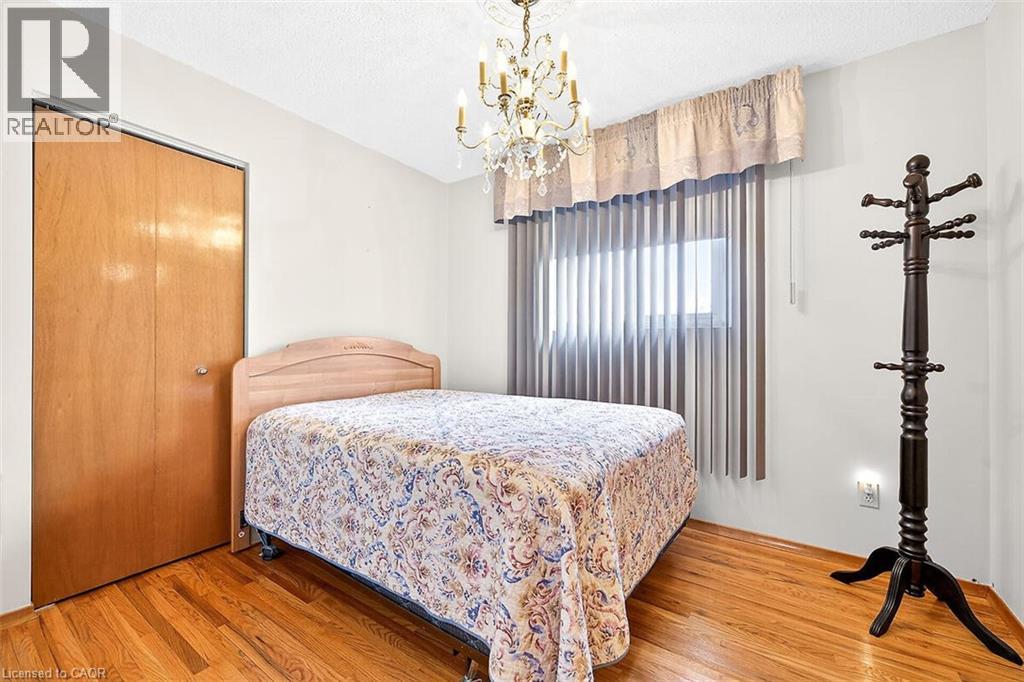 344 ENFIELD ROAD - 23
