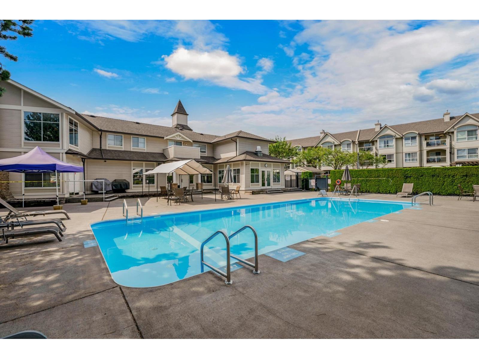 213 20381 96 AVENUE, Langley