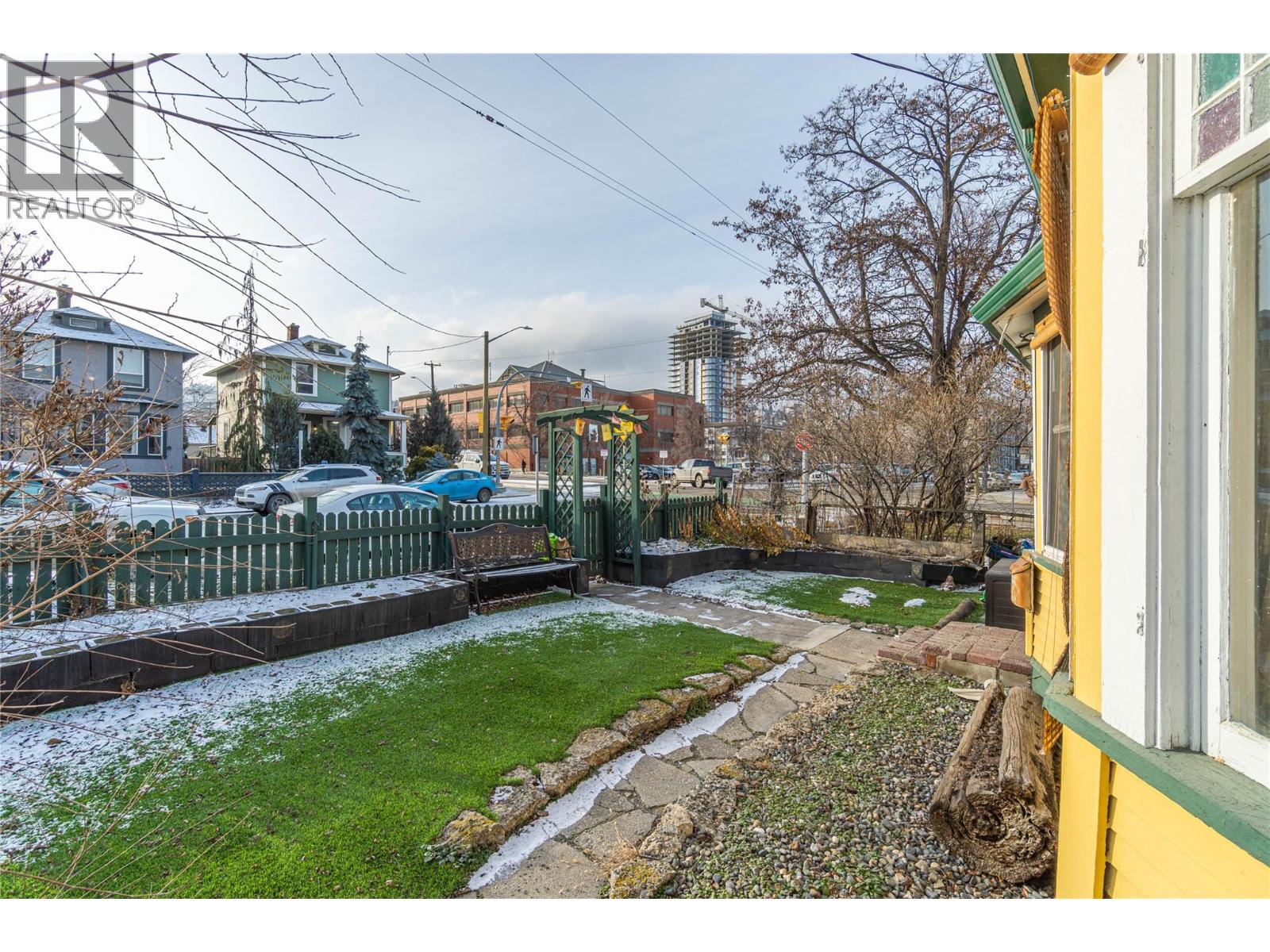 608 ST PAUL STREET - 26