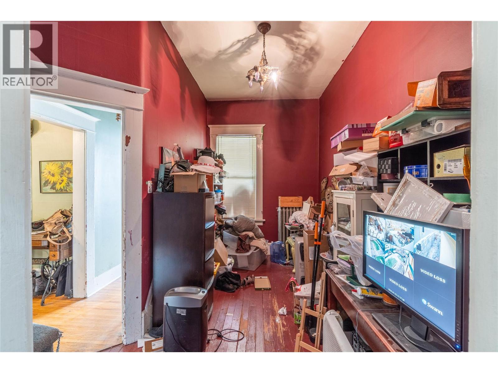 608 ST PAUL STREET - 8