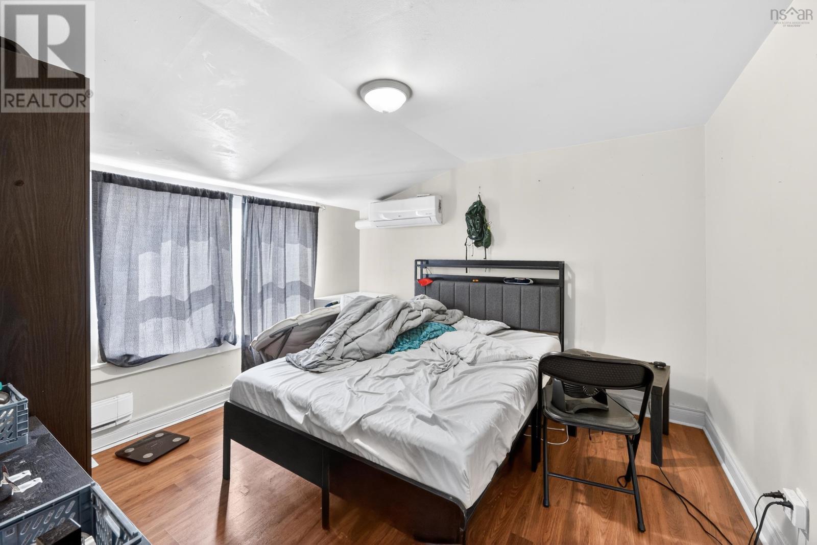 Property 20 of 43 of 116 Macrae Avenue