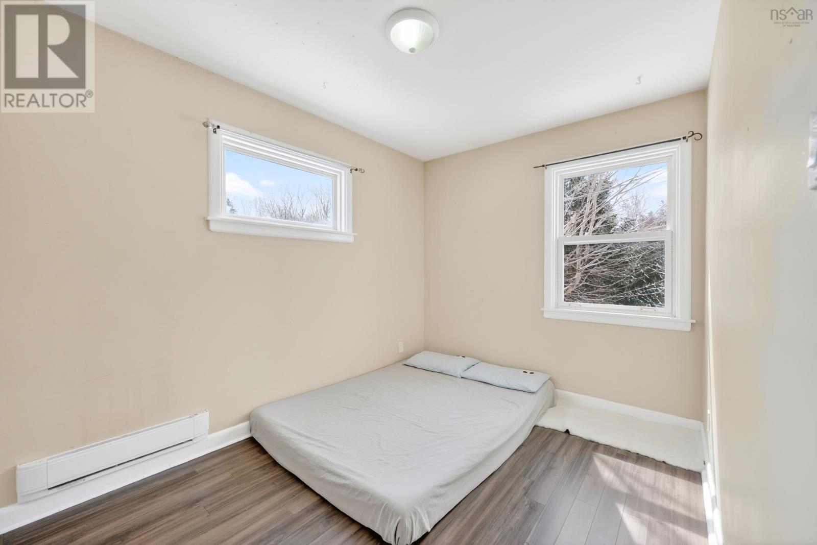 Property 28 of 43 of 116 Macrae Avenue