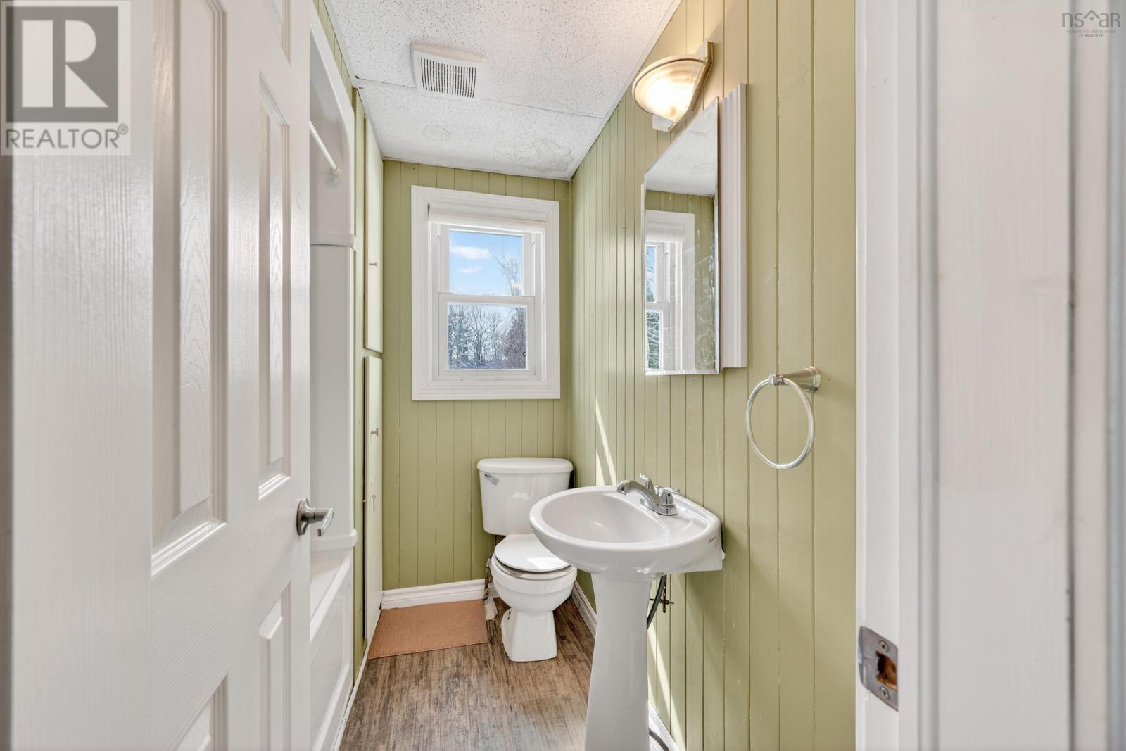 Property 43 of 43 of 116 Macrae Avenue