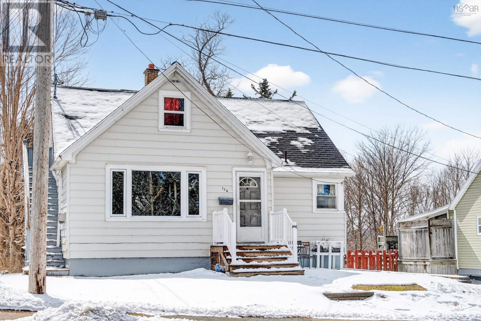 Property 42 of 43 of 116 Macrae Avenue