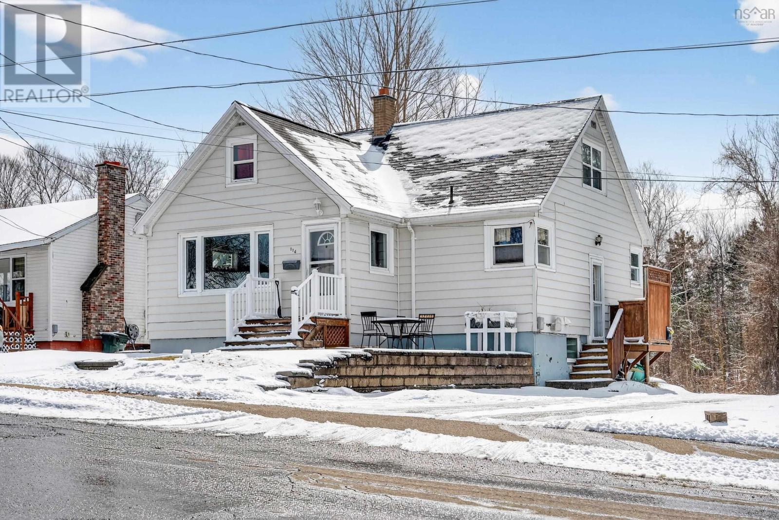 Property 4 of 43 of 116 Macrae Avenue