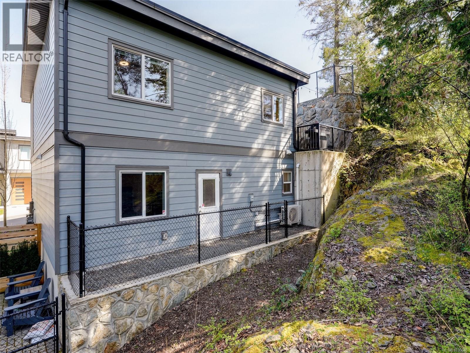 2226 ECHO VALLEY RISE - 25