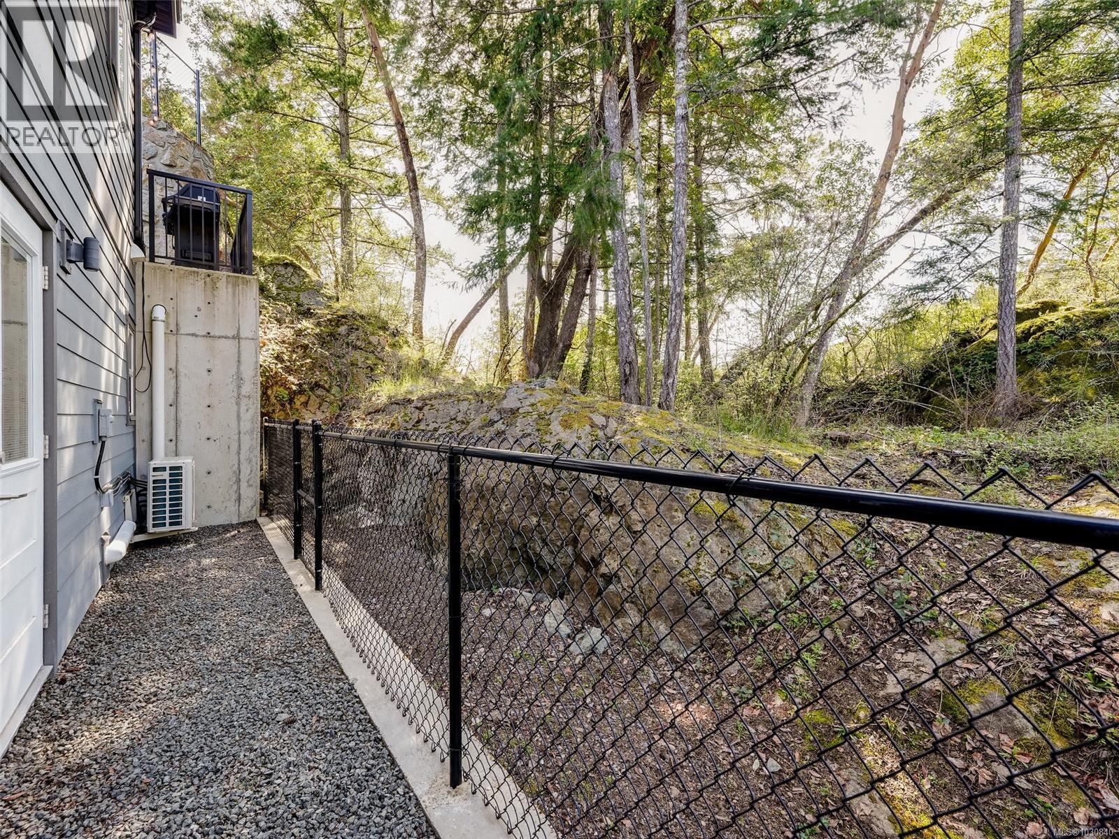 2226 ECHO VALLEY RISE - 24