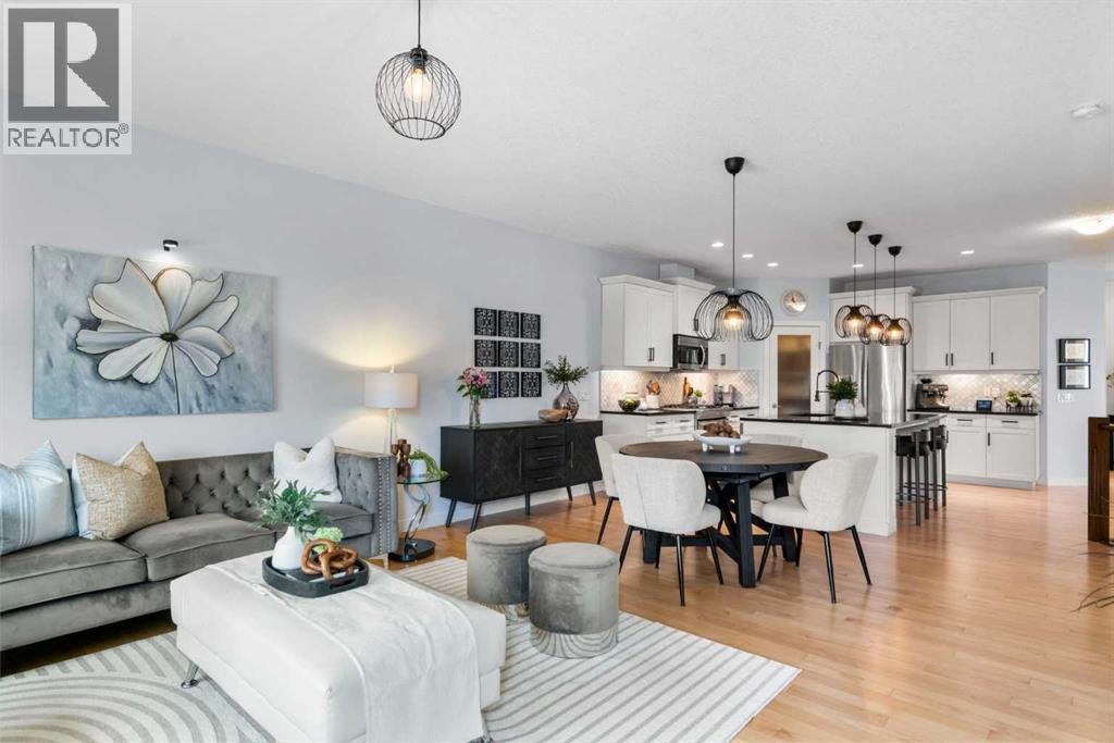 25 Fireside Landing, Cochrane