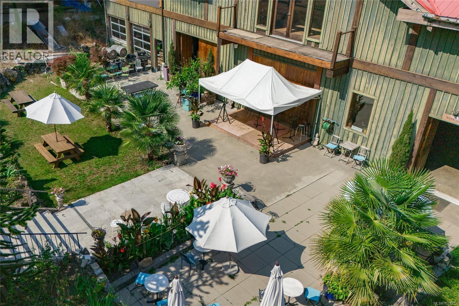 2300 EAST WELLINGTON RD - 16