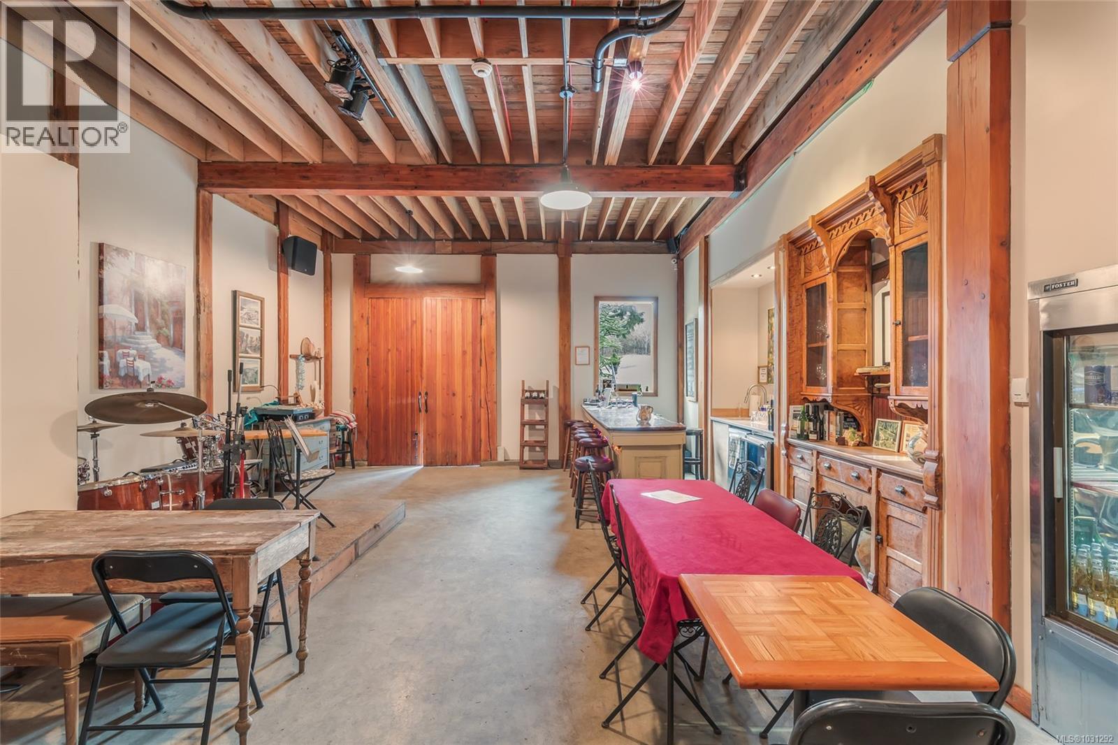 2300 EAST WELLINGTON RD - 30