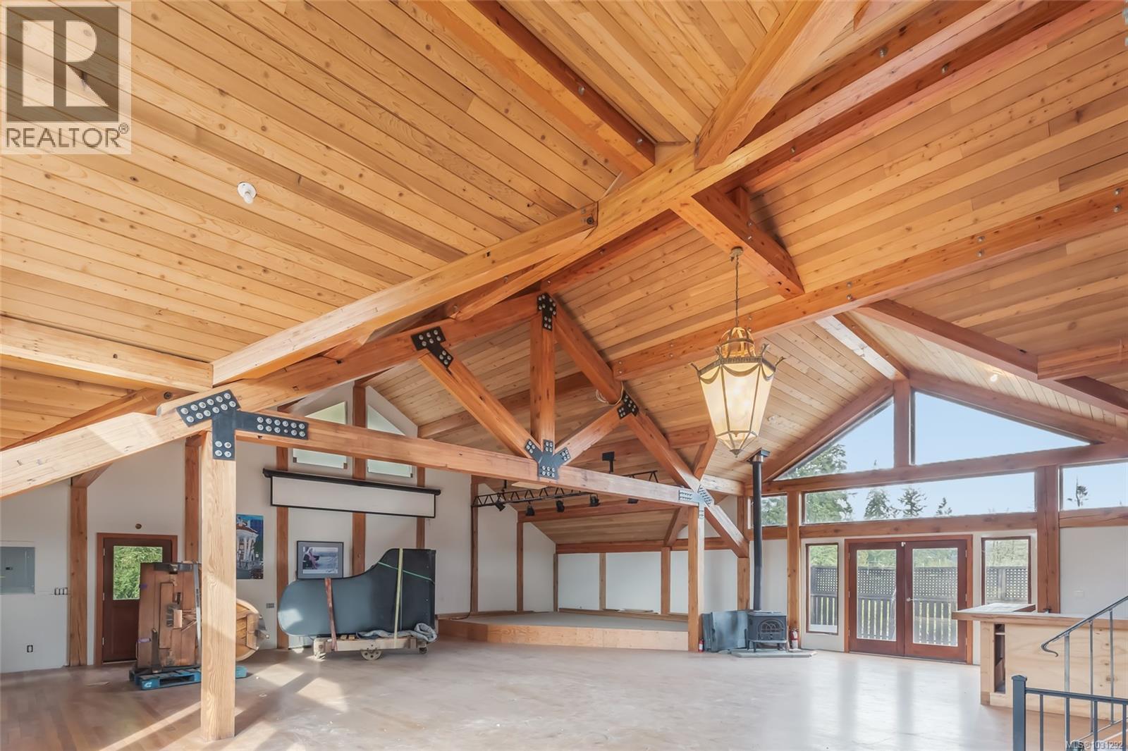 2300 EAST WELLINGTON RD - 40