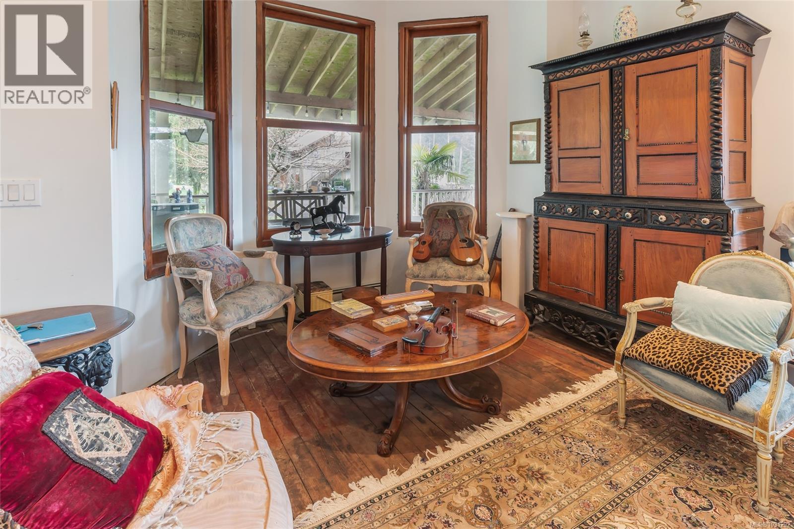 2300 East Wellington Rd - 54