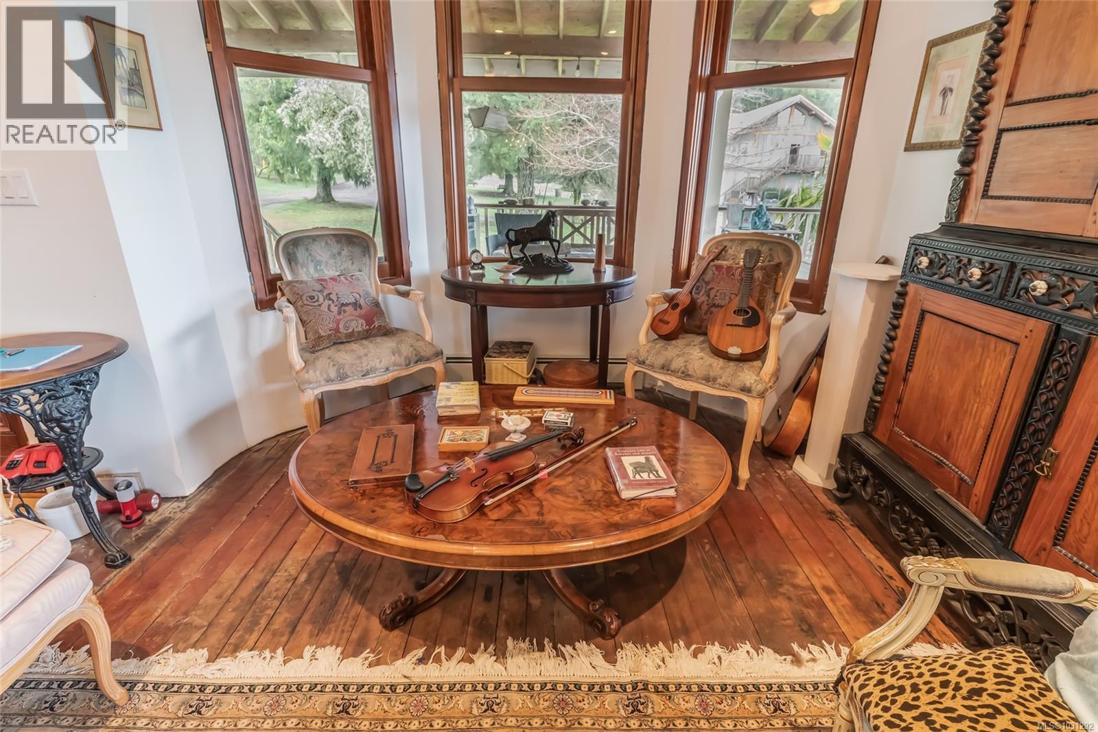 2300 EAST WELLINGTON RD - 55