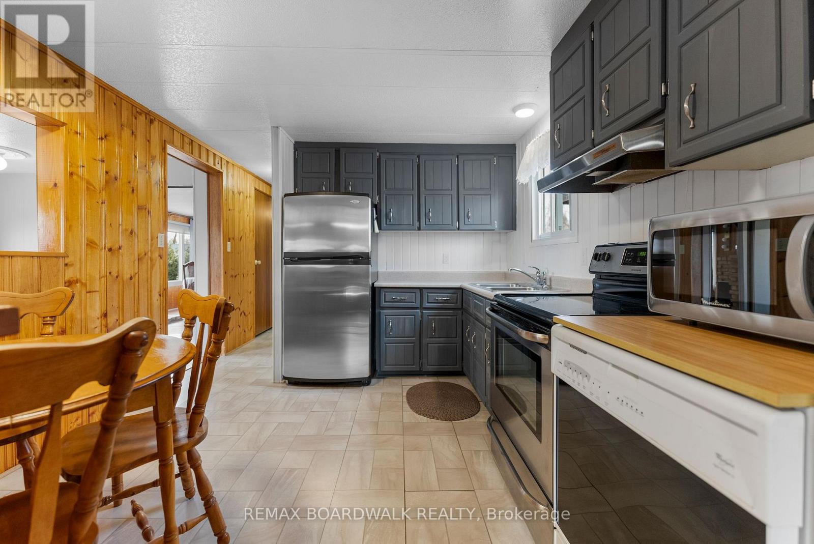 3 OTTERDALE CRESCENT — photo 21