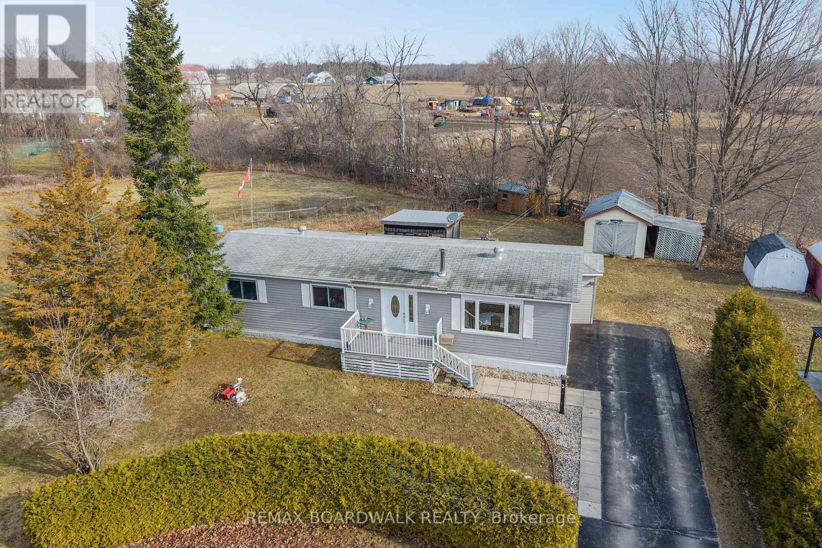 3 OTTERDALE CRESCENT — photo 44