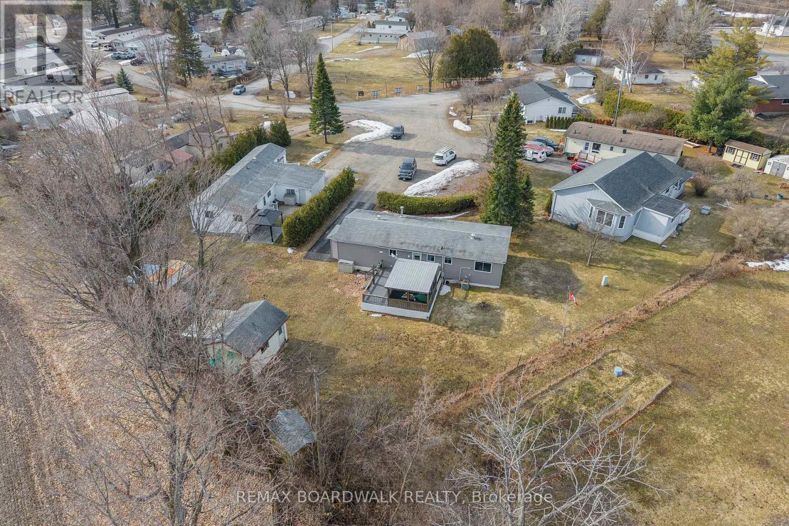 3 OTTERDALE CRESCENT — photo 45